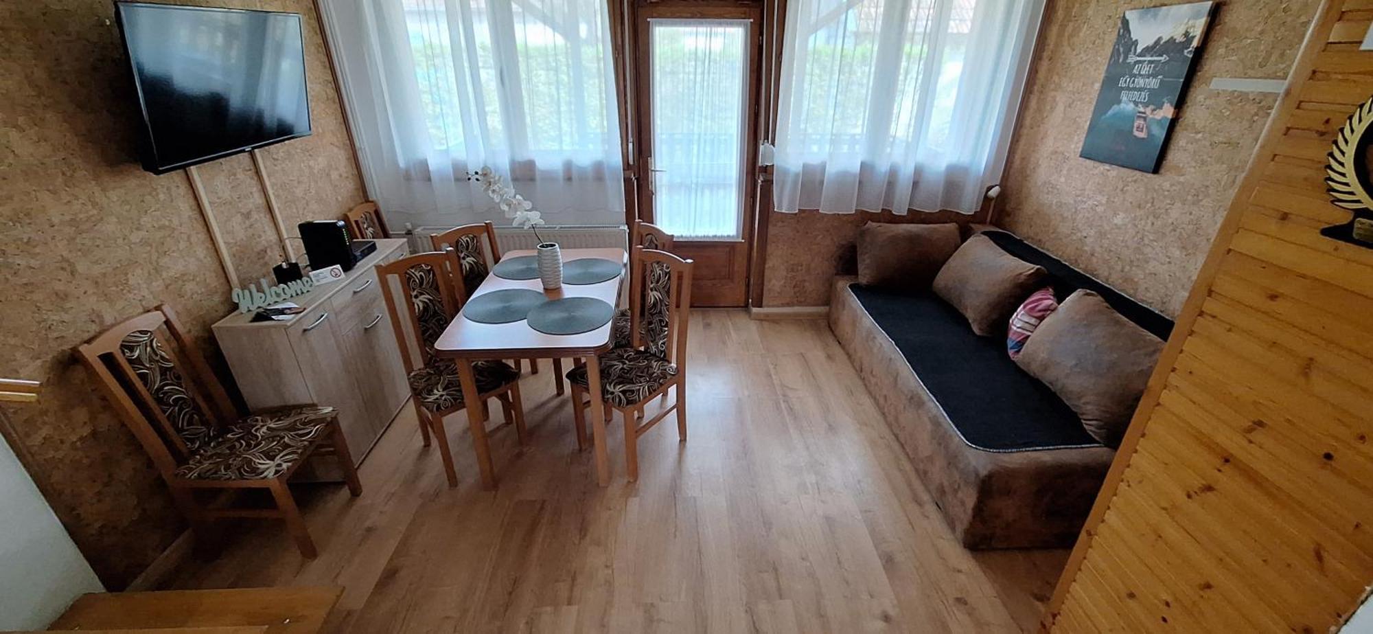 For You Apartman Gyula Exteriör bild